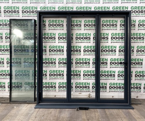Reynaers grey folding doors - grey, bi-folding