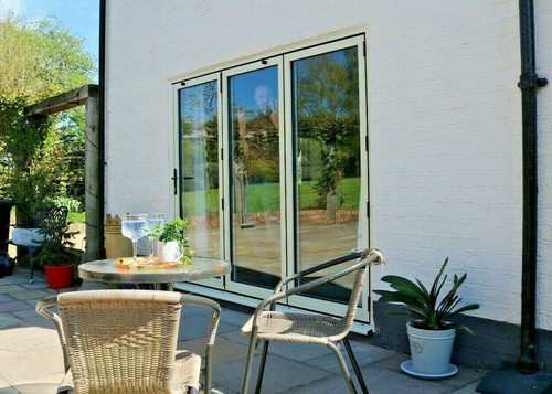Aluminium bifold doors glazed - doors,